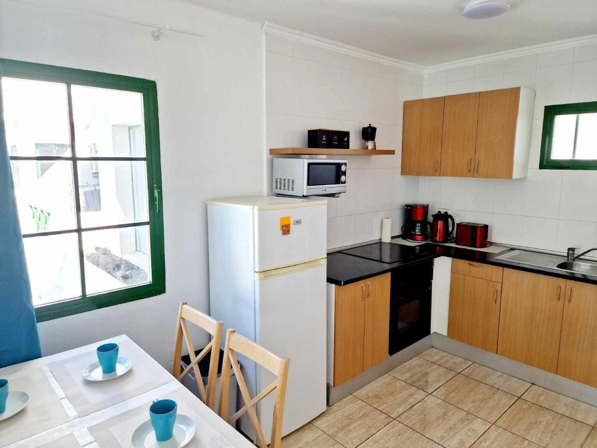 Lovely Apartment Mira With Pool Puerto del Carmen  Exterior foto